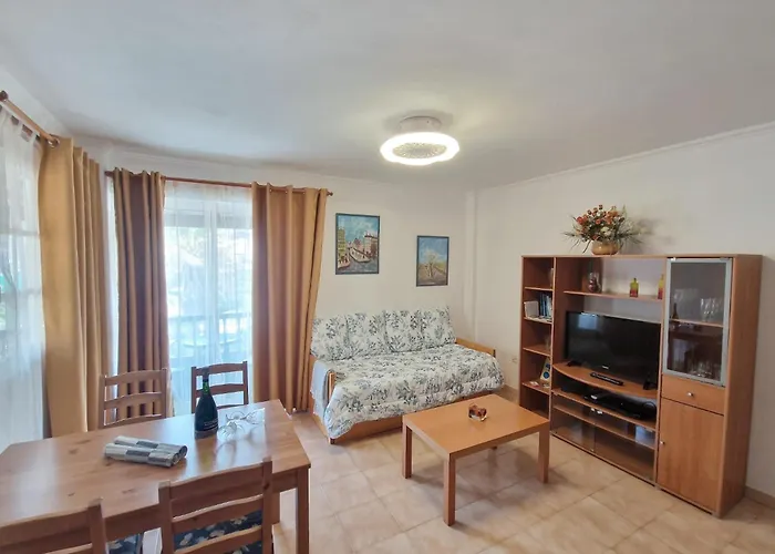 Chc - Apartamento Canarina